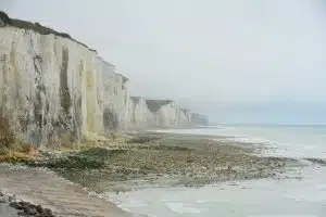 les plus belles plages de normandie guide complet 2025 des plages secretes et iconiques 1
