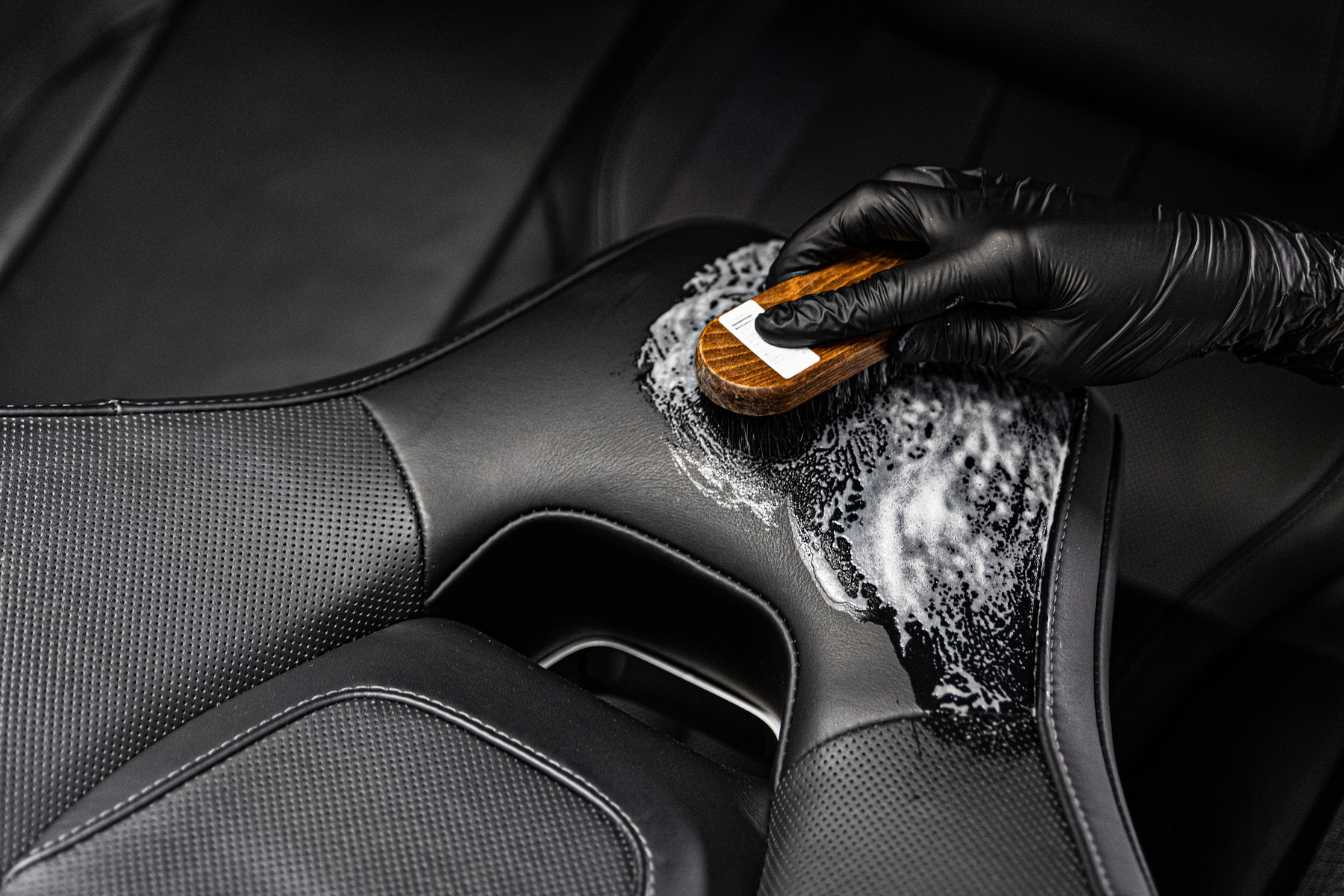 recette-de-grand-mere-pour-nettoyer-le-cuir-3