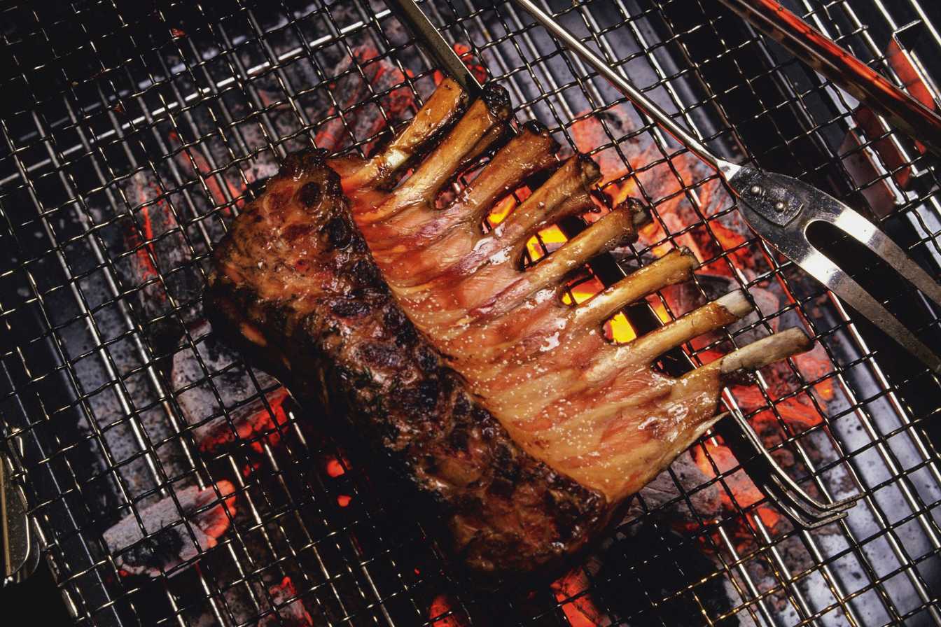 souris-d-agneau-confites-au-four-la-recette-fondante-pour-un-repas-inoubliable-3